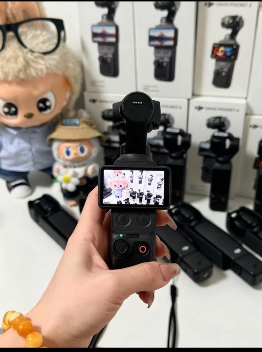 DJI Osmo Pocket 4 Pro